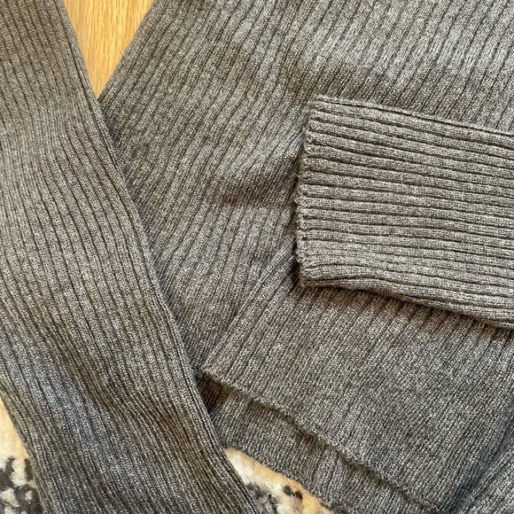 TopShop - Knit Turtleneck SZ 4 - Picture 4 of 4